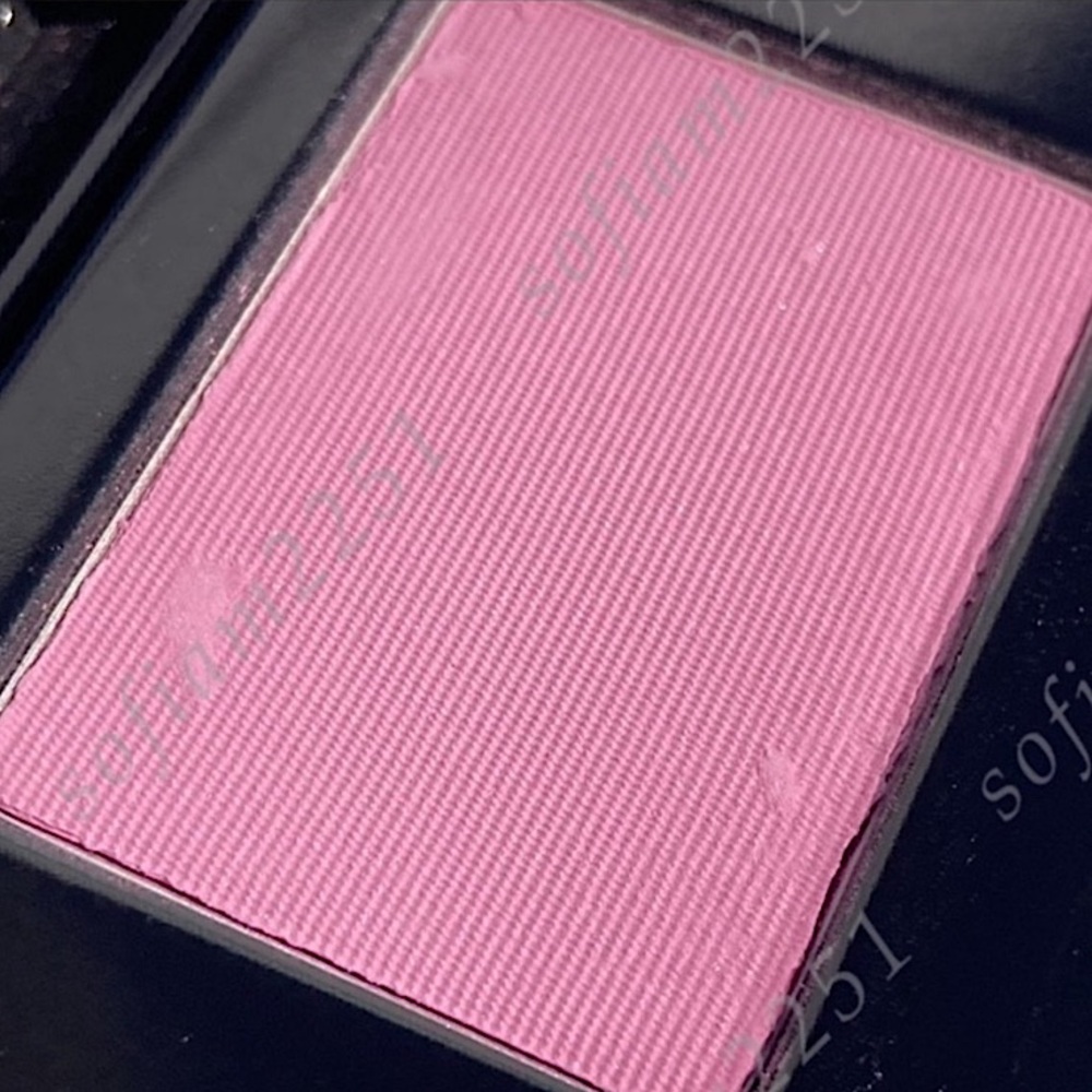 💖NEW!💖Lancôme 375 Lilac Love Blush Subtil Delicate Oil-Free Blush NEW!
